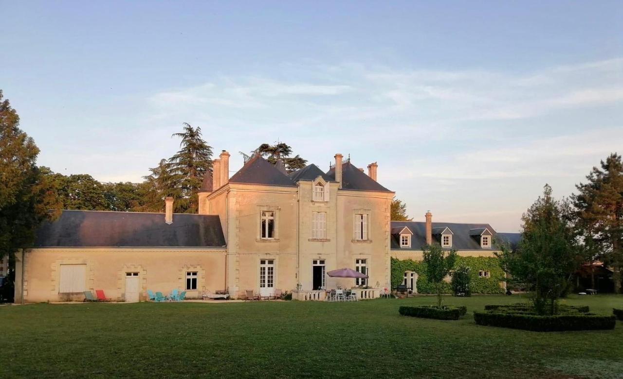 Le Chateau De Leugny Oiron Екстериор снимка